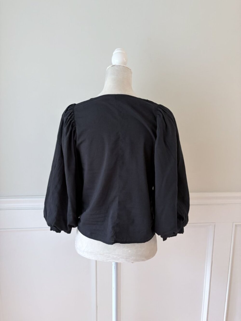 A New Day Black Puff Sleeve V-Neck Blouse XS Cotton Blend - Picture 3 of 5